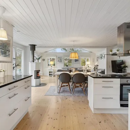 3 Bedroom Pet Friendly In Дом отдыха